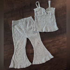 Girls 3T bell bottomed floral set